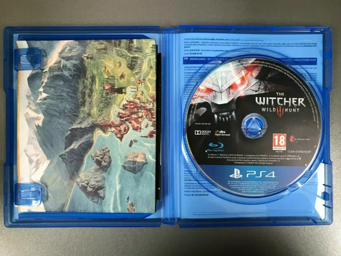The Witcher 3 : Wild Hunt pour PS4 - photo numéro 2