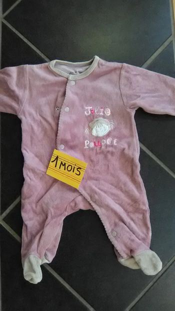 pyjama rose 1 mois