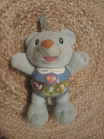 VTech Petit ours chantant bleu