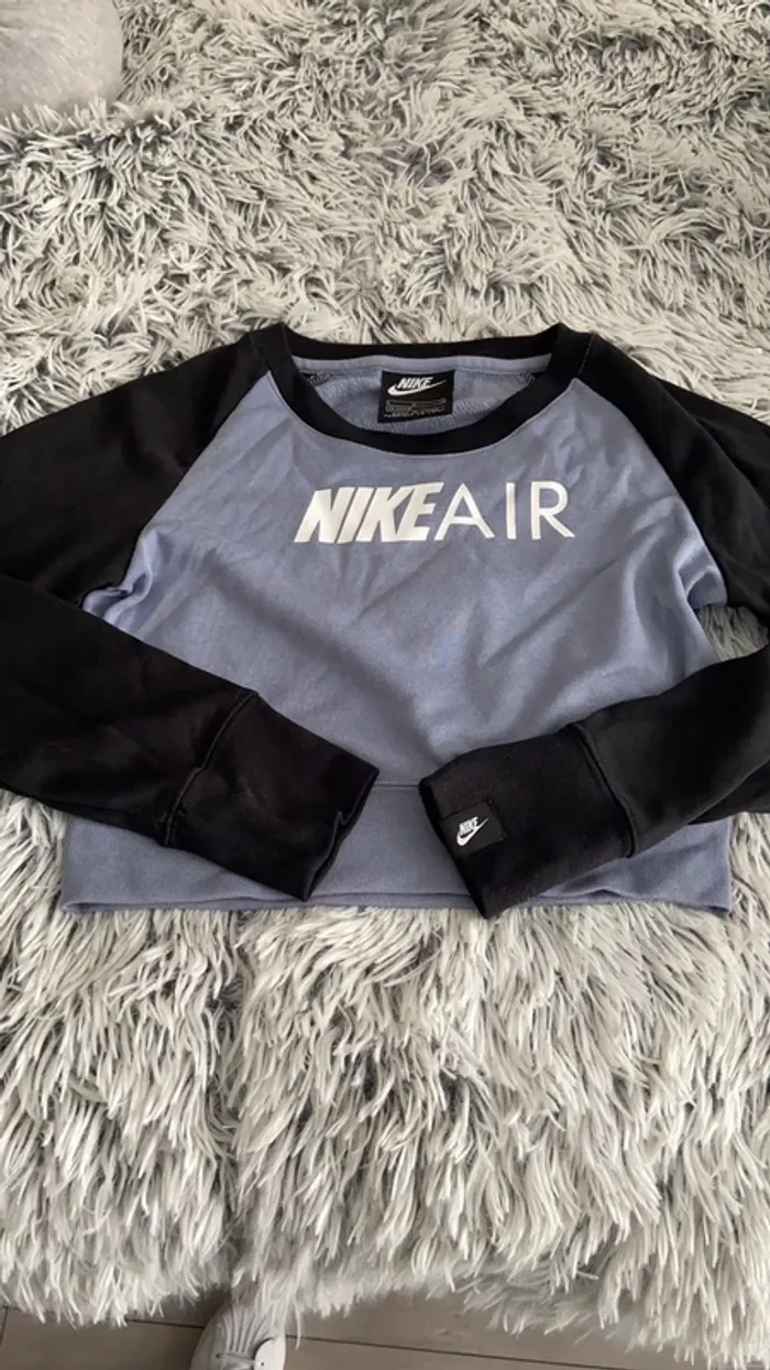 Pull Nike - photo numéro 3