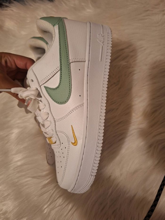 Baskets nike - photo numéro 4