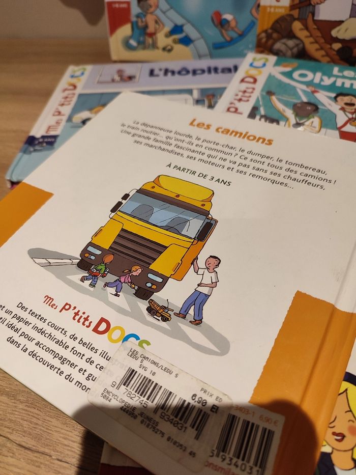 Lot "Mes p'tits docs" - photo numéro 2