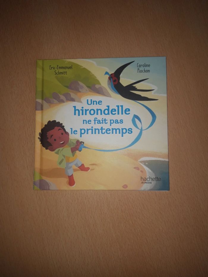 Album Une hirondelle ne fait pas le printemps - photo numéro 1