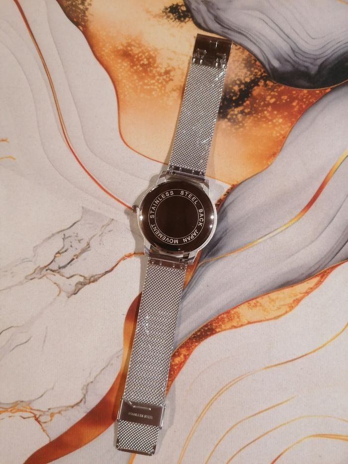 Montre yamaha - photo numéro 3