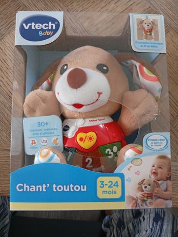 Peluche chant' toutou neuf à 15€.
J'ai 2