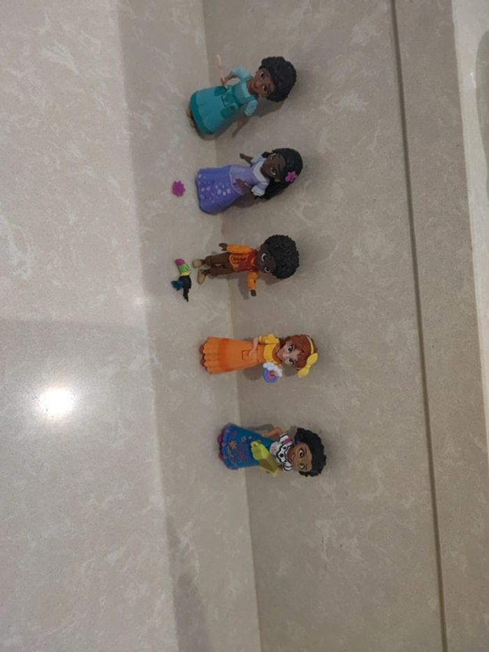 Famille Madrigal lot de figurine El canto Disney - photo numéro 5