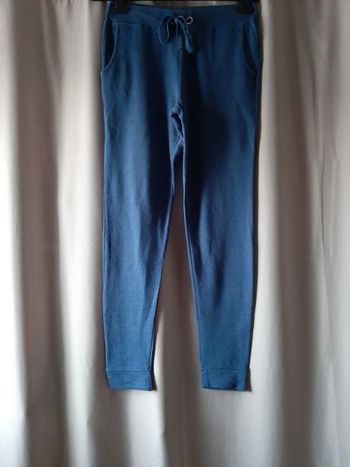 Pantalon style jogging