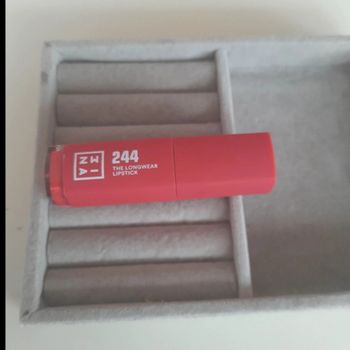 rouge a lévres