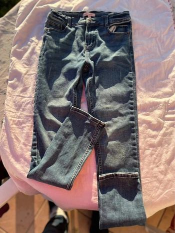 Jeans essentiel taille 12 ans