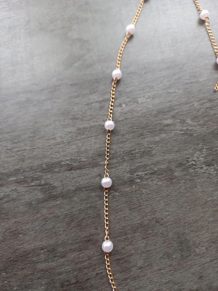 Collier punk à pompons dorés - photo numéro 3