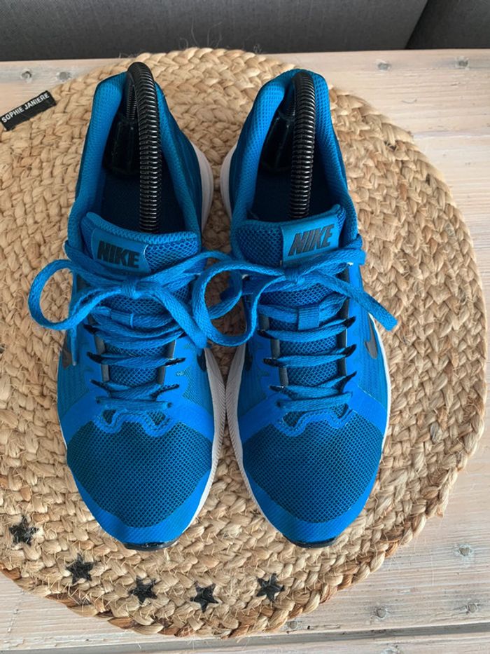 Baskets Nike T38 - photo numéro 4