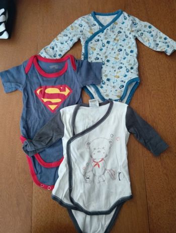 Lot de 3 bodies