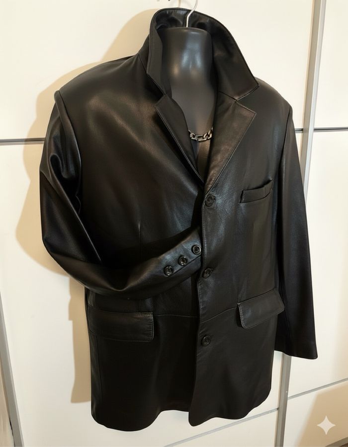 Blazer en cuir noir, très classe en taille 52 la marque Burton - photo numéro 5