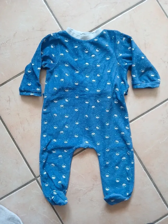 Lot de 5 pyjamas - photo numéro 2