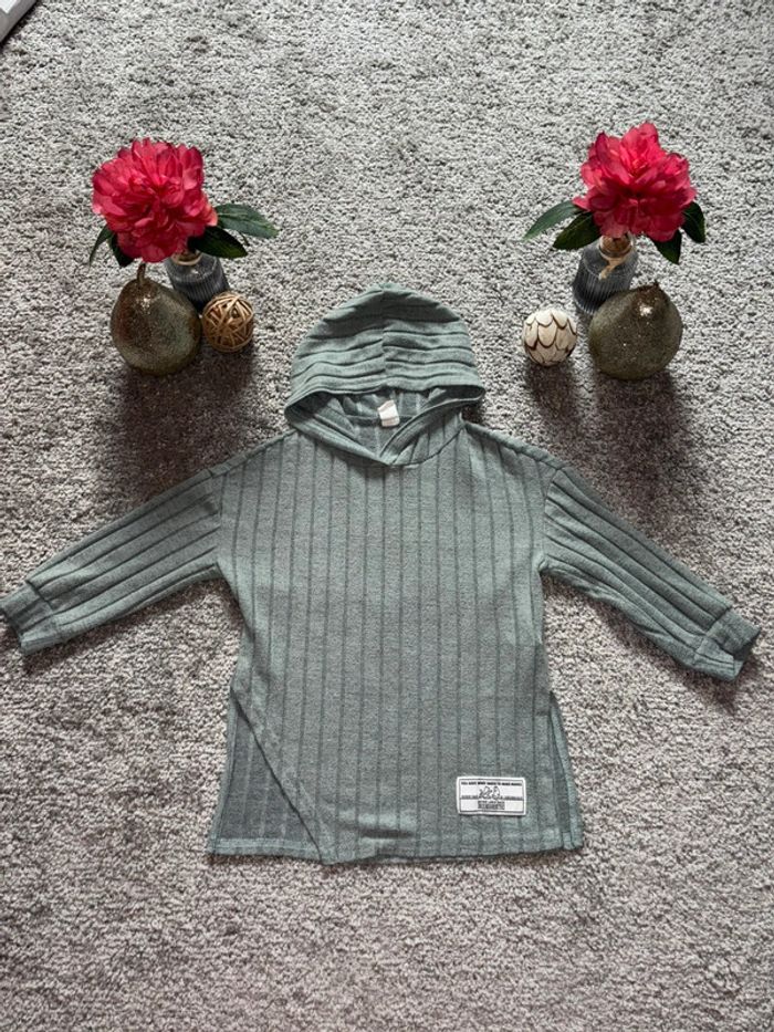 🌺Ensemble sweat à capuche et legging côtelé vert pale Taille 4ans/104cm🌺 - photo numéro 2