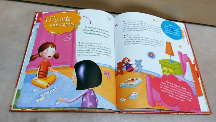 🌺 Livre activités avec les enfants : les mercredi des super copines - photo numéro 4