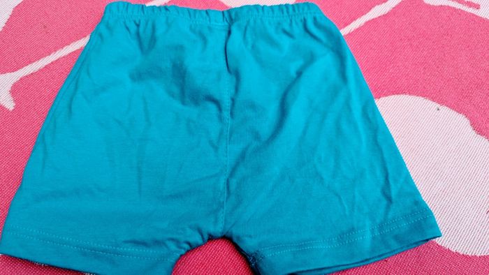 Short turquoise Pinokio 18 mois - photo numéro 4