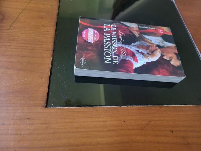 Livre 📖 le frisson de la passion - photo numéro 2
