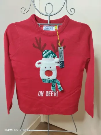 Jolie pull de Noël taille 8 ans
