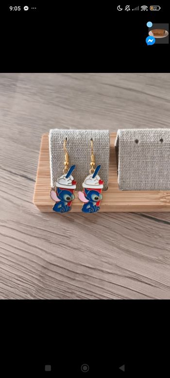 Boucles d'oreilles stitch