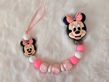 Attache sucette personnalisé en silicone minnie