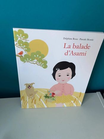 Livre école des loisirs la balade d’asami