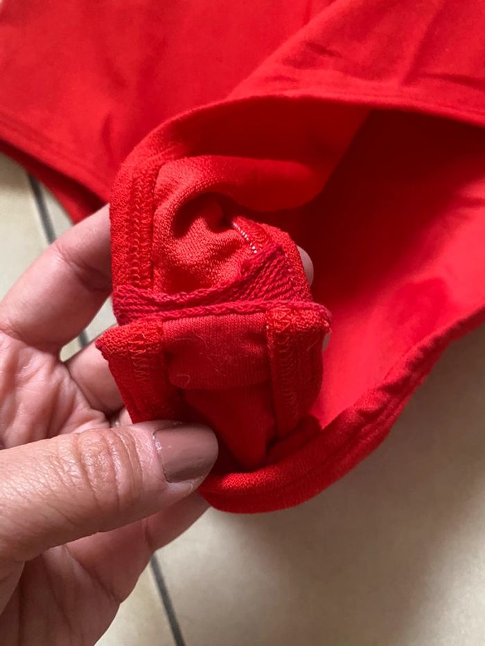 Body rouge taille S - photo numéro 3