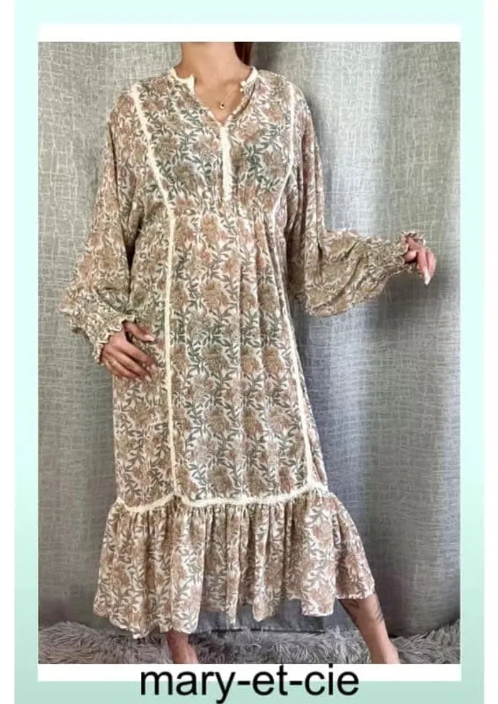 SOLDÉ - Robe bohème longue taille S/M - last queen - photo numéro 3