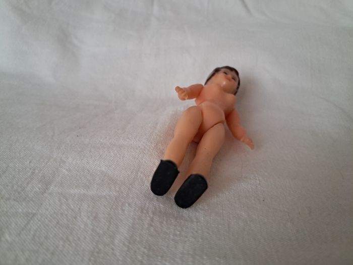 Poupée ancienne Ari + 1 vêtement Hauteur 11 cm - photo numéro 10
