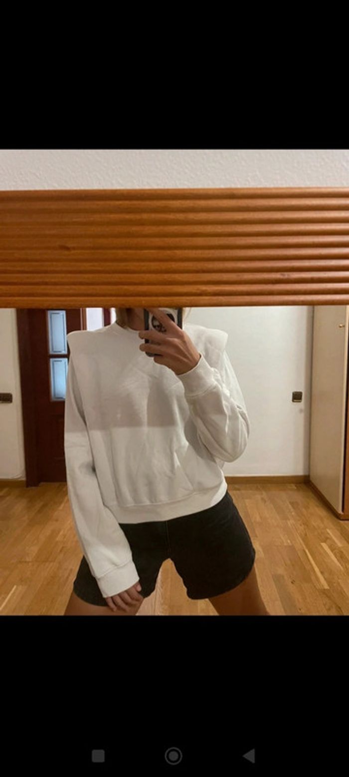 Sudadera hombrera zara blanca