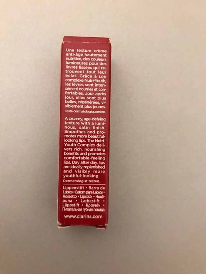 Clarins paris 21 rouge éclat coulleur satin sion anti-age - photo numéro 11