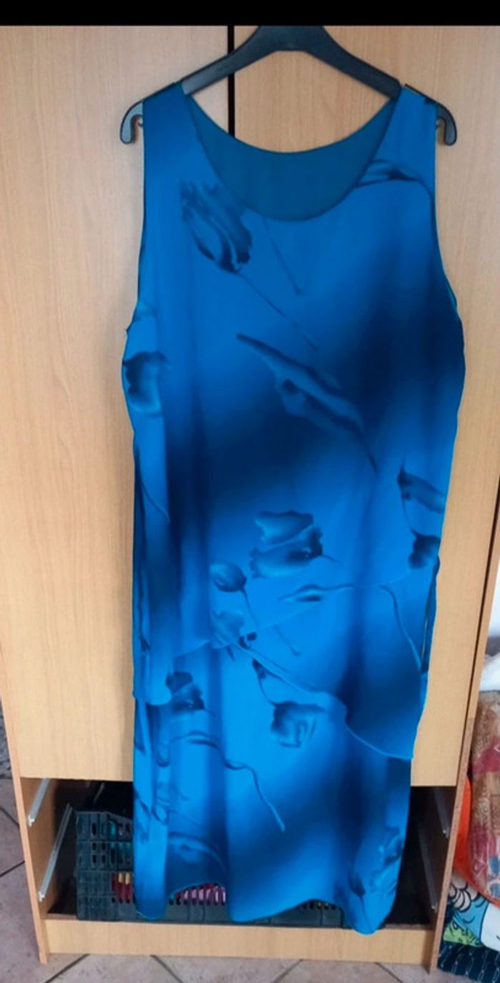 🚪belle robe d été doublé polyester T40 - photo numéro 2