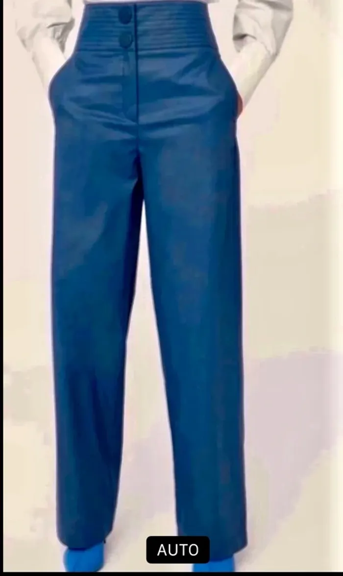 Pantalon large enduit bleu - photo numéro 10