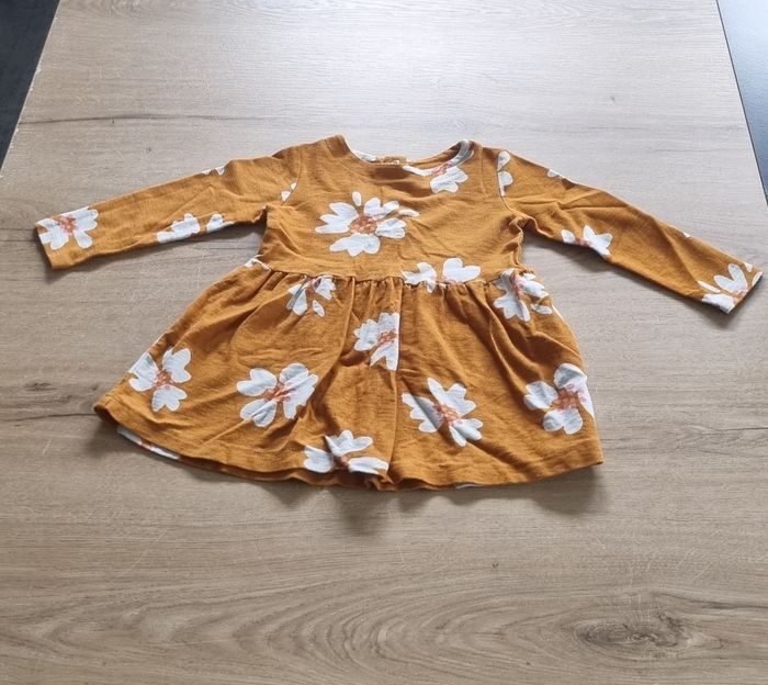 Robe ML Hema 24 mois 🌸