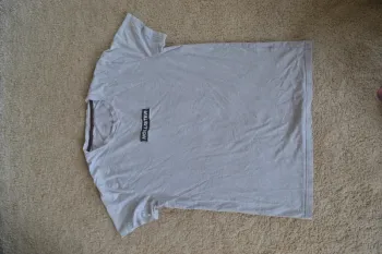 Tee-shirt Hollister gris Taille M
