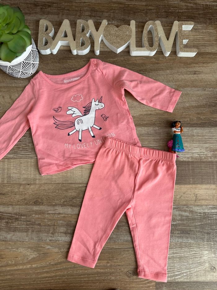 - Ensemble In extenso  - 3 mois - Très bon état