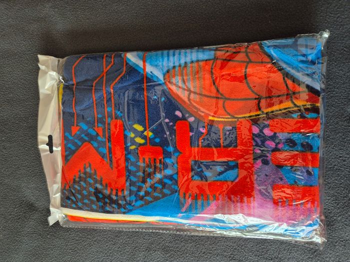 serviette spiderman - photo numéro 3