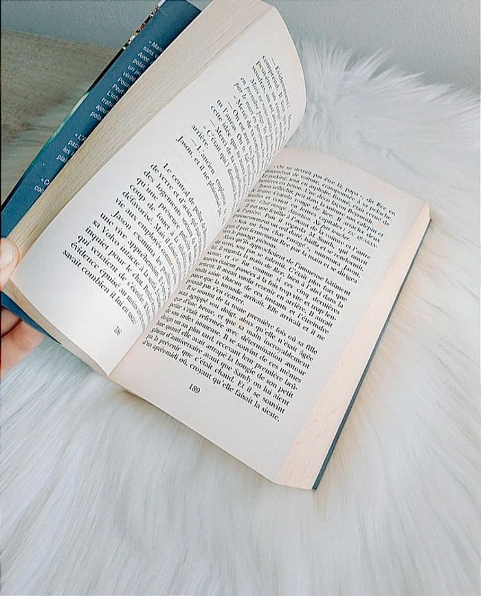 🦋 Livre La maison d'à côté 🦋 - photo numéro 5