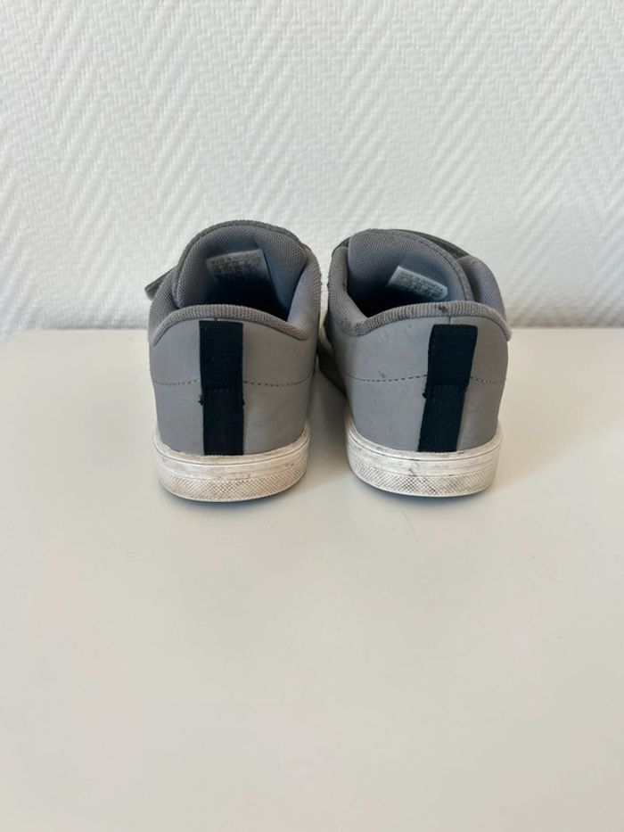 Basket adidas 30 - photo numéro 5