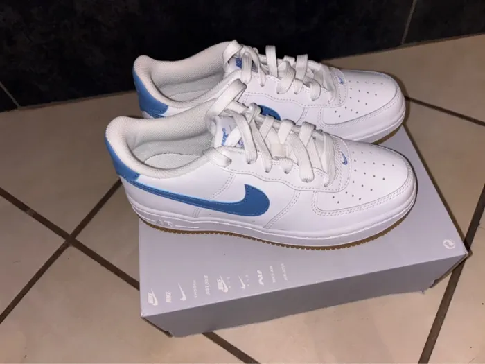 Nike Air force 1 P.36,5 Neuves unisex - photo numéro 4