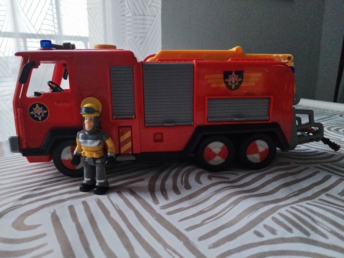 Camion Sam le pompier