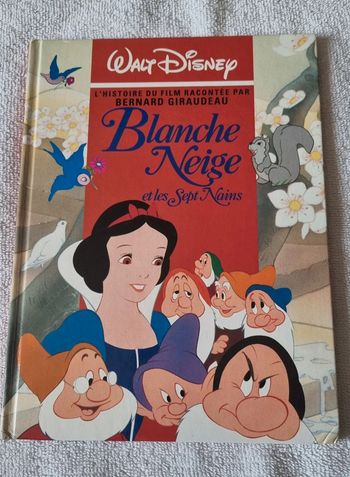 Livre disney blanche neige
