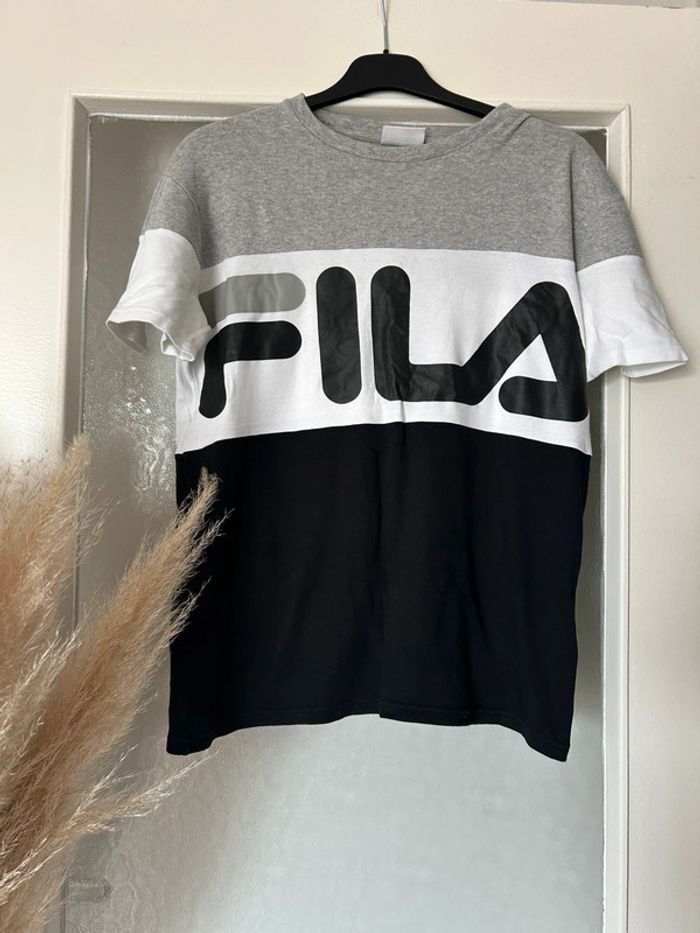 T-shirt gris fila S neuf