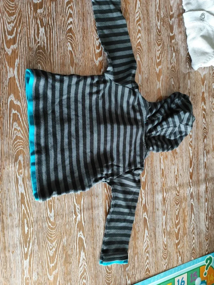 🍁 sweat à capuche 18 mois 🍁 - photo numéro 4