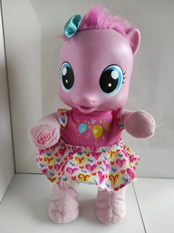 Plush Pinkie pie learns to walk my little Pony , poney g4 #geektradeponeyg4
