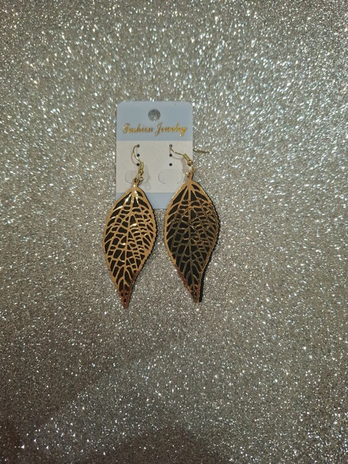 Boucle d'oreille fantaisie