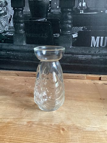 Vase à bulbe artdeco