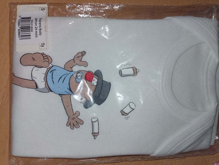 Body neuf 24 mois Soprano - photo numéro 4