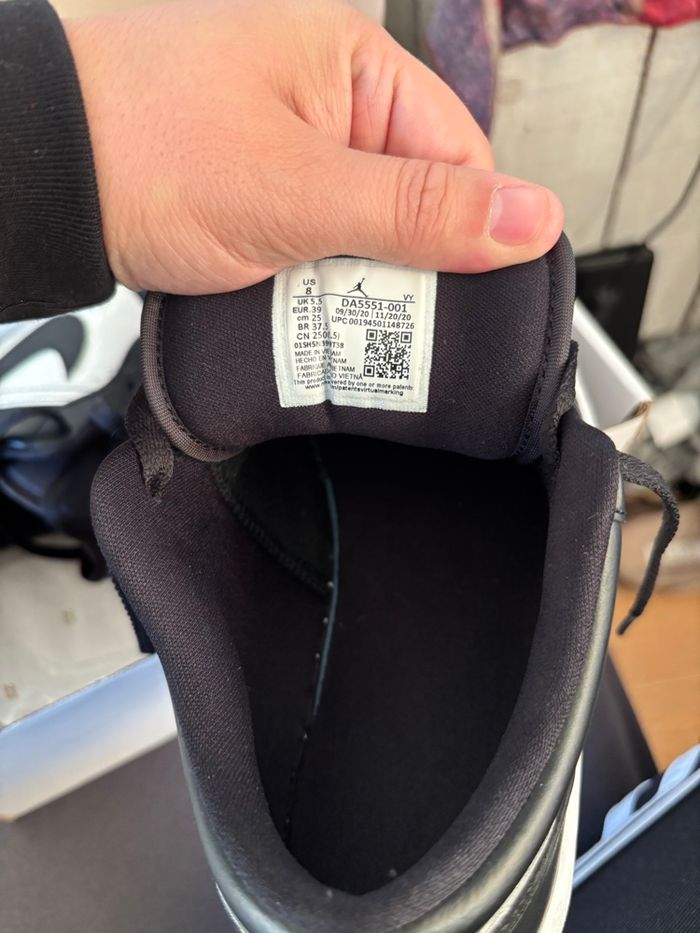 Basket Nike air Jordan - photo numéro 2