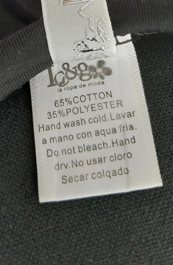 Très joli haut manches longues LC&G avec strass et perles nacrées - photo numéro 8